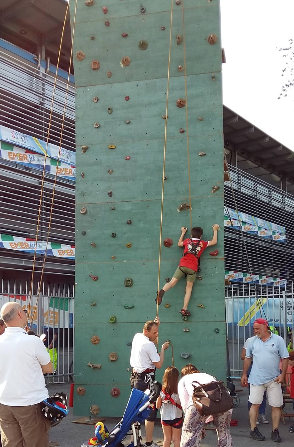 Progetto scuola Emerlab arrampicata